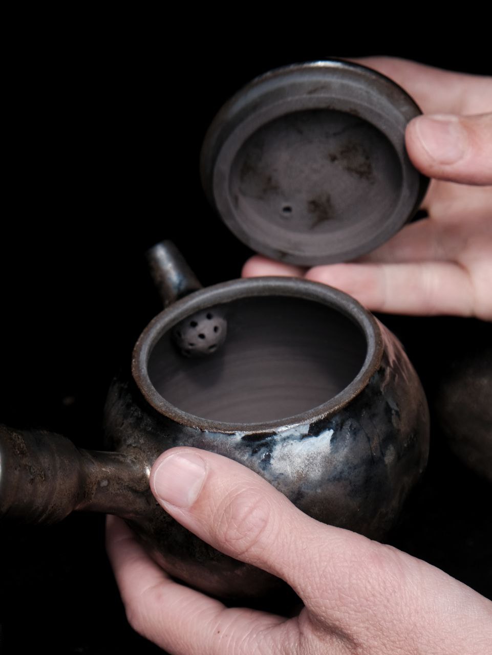Voluminous Kyusu Teapot, 300 ml
